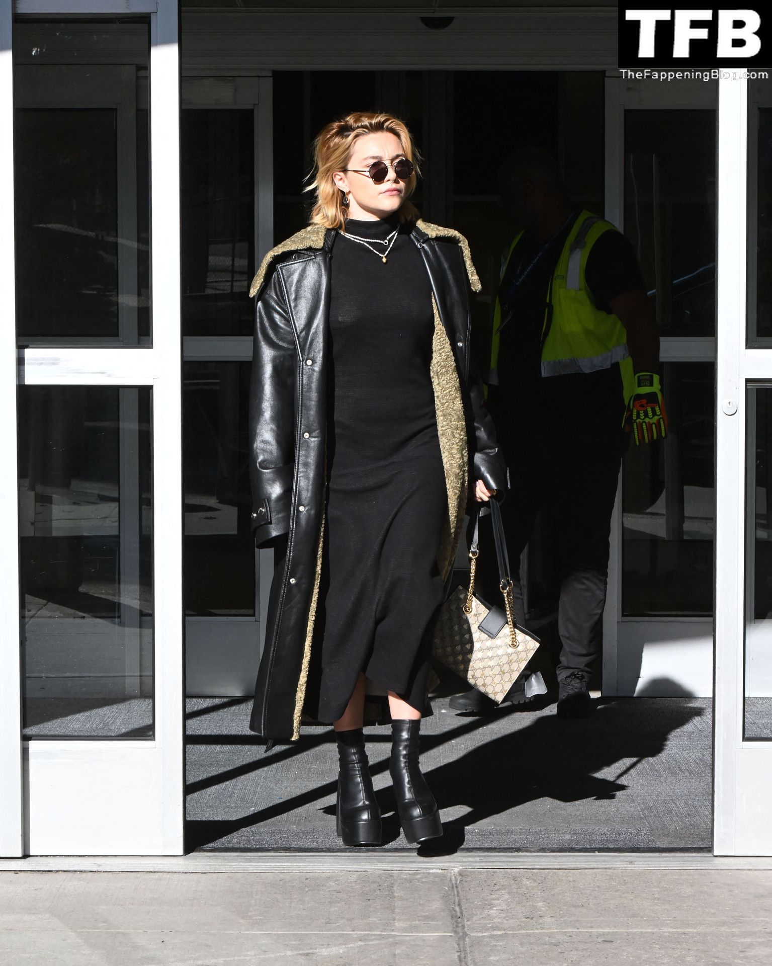 Florence Pugh Pokies The Fappening Blog 16 - Florence Pugh Shows Off Her Pokies at JFK airport in NYC (31 Photos)