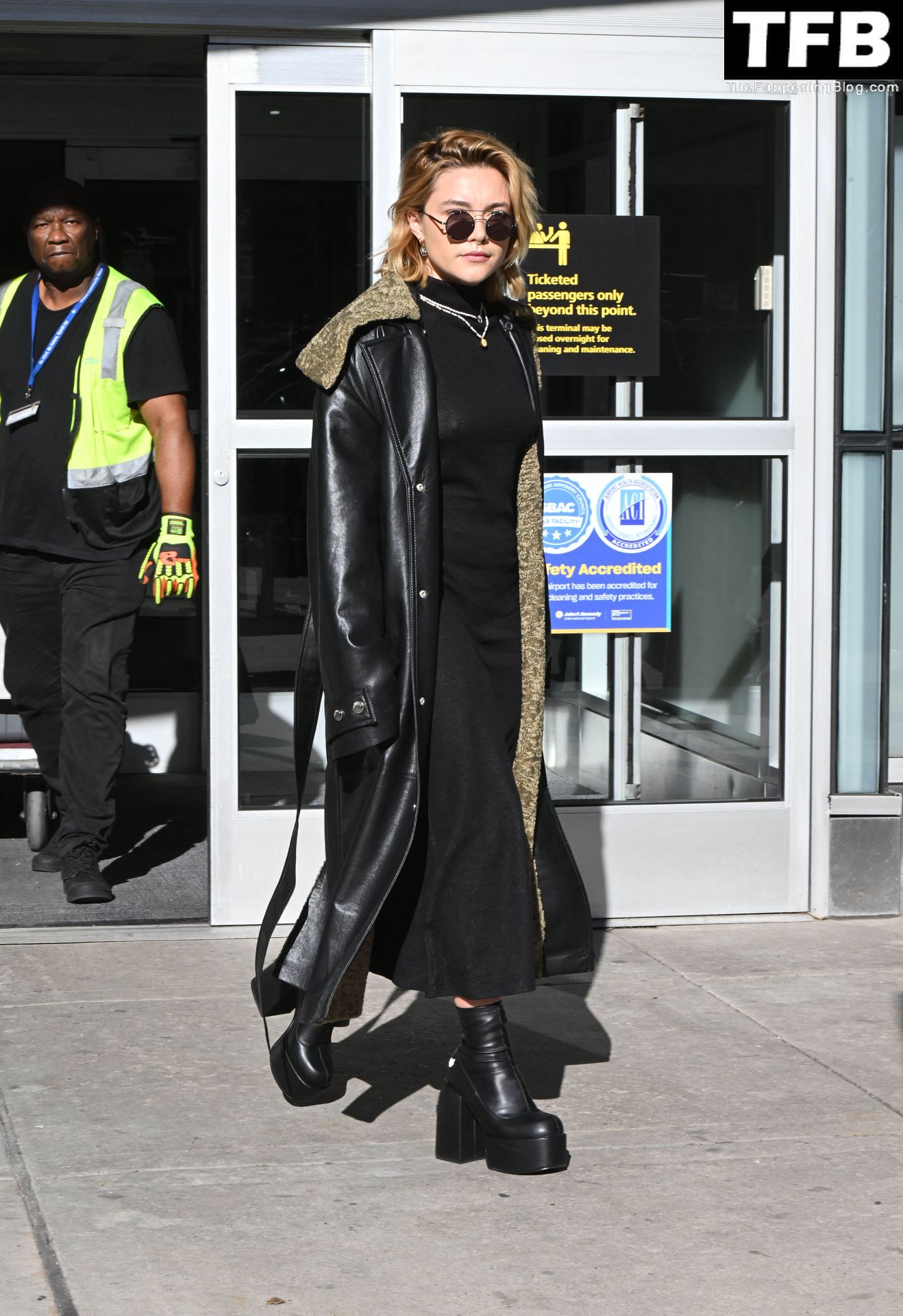 Florence Pugh Pokies The Fappening Blog 2 - Florence Pugh Shows Off Her Pokies at JFK airport in NYC (31 Photos)