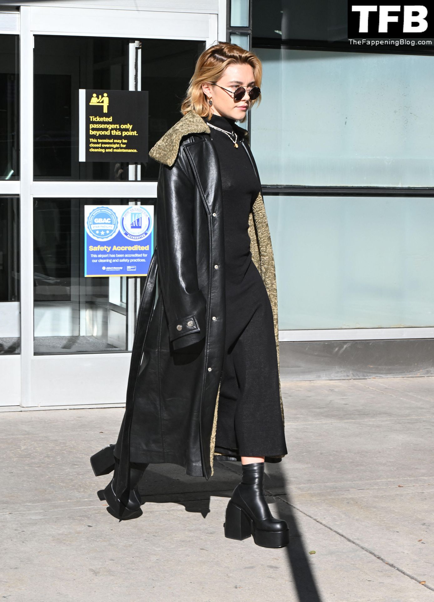 Florence Pugh Pokies The Fappening Blog 21 - Florence Pugh Shows Off Her Pokies at JFK airport in NYC (31 Photos)