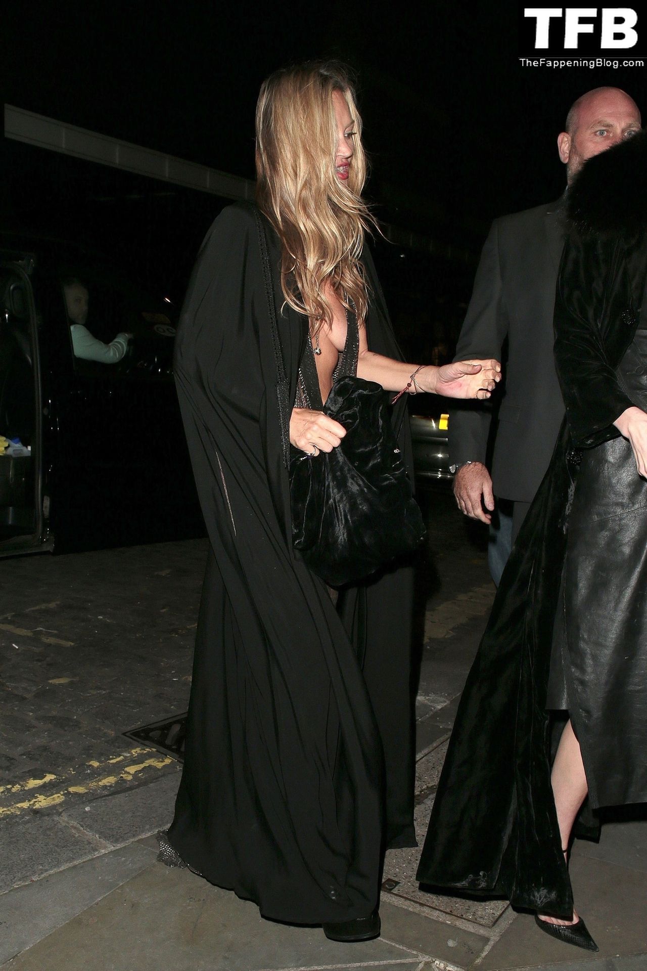 Kate Moss Flashes Nude Tits The Fappening Blog 75 - Kate Moss Flashes Her Nude Breasts in London (150 Photos)