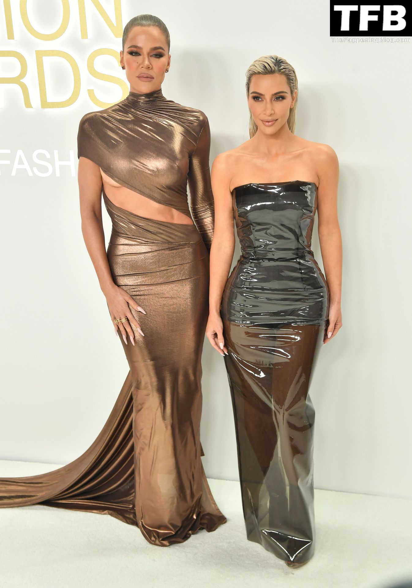 Khloe Kardashian Sexy Tits The Fappening Blog 31 - Khloe Kardashian Shows Off Her Underboob at the 2022 CFDA Fashion Awards (110 Photos)