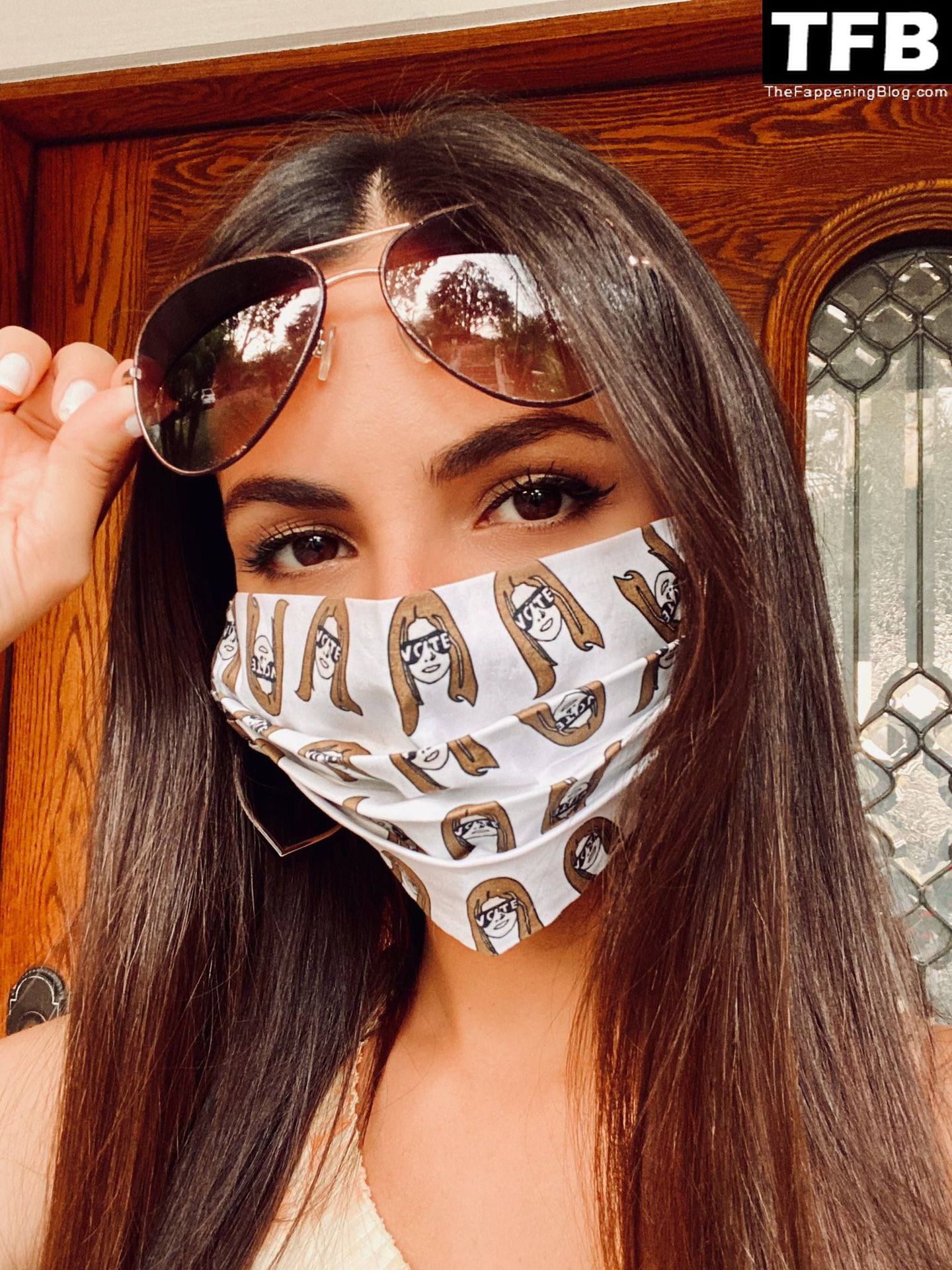 Victoria Justice Beautiful with Mask thefappeningblog.com  - Victoria Justice Sexy (47 Photos)