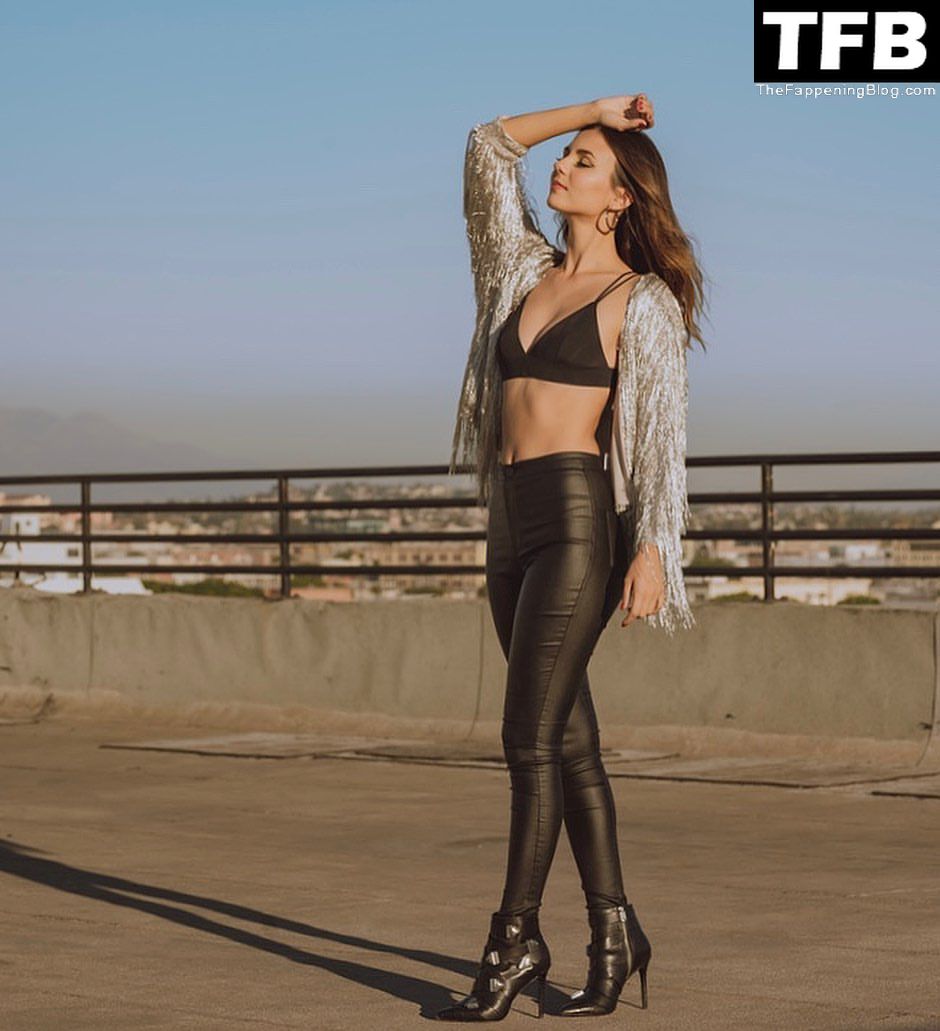Victoria Justice Sexy in Bra and Leather Pants thefappeningblog.com  - Victoria Justice Sexy (47 Photos)