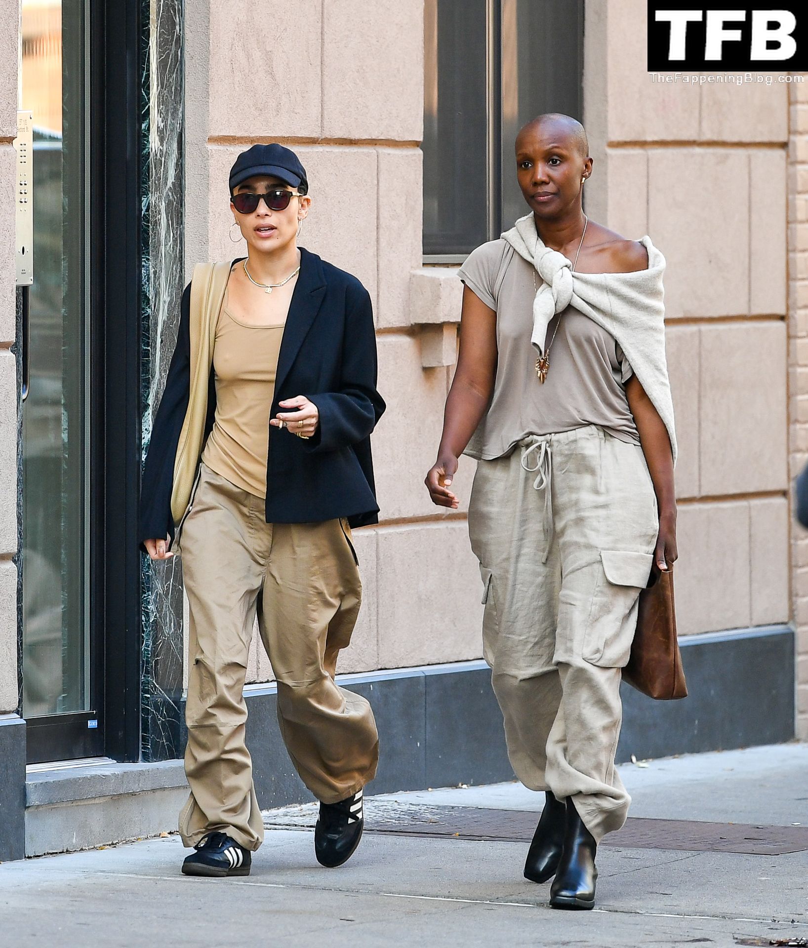 Zoe Kravitz Sexy Tits The Fappening Blog 1 - Braless Zoe Kravitz Steps Out With a Friend in NYC (13 Photos)