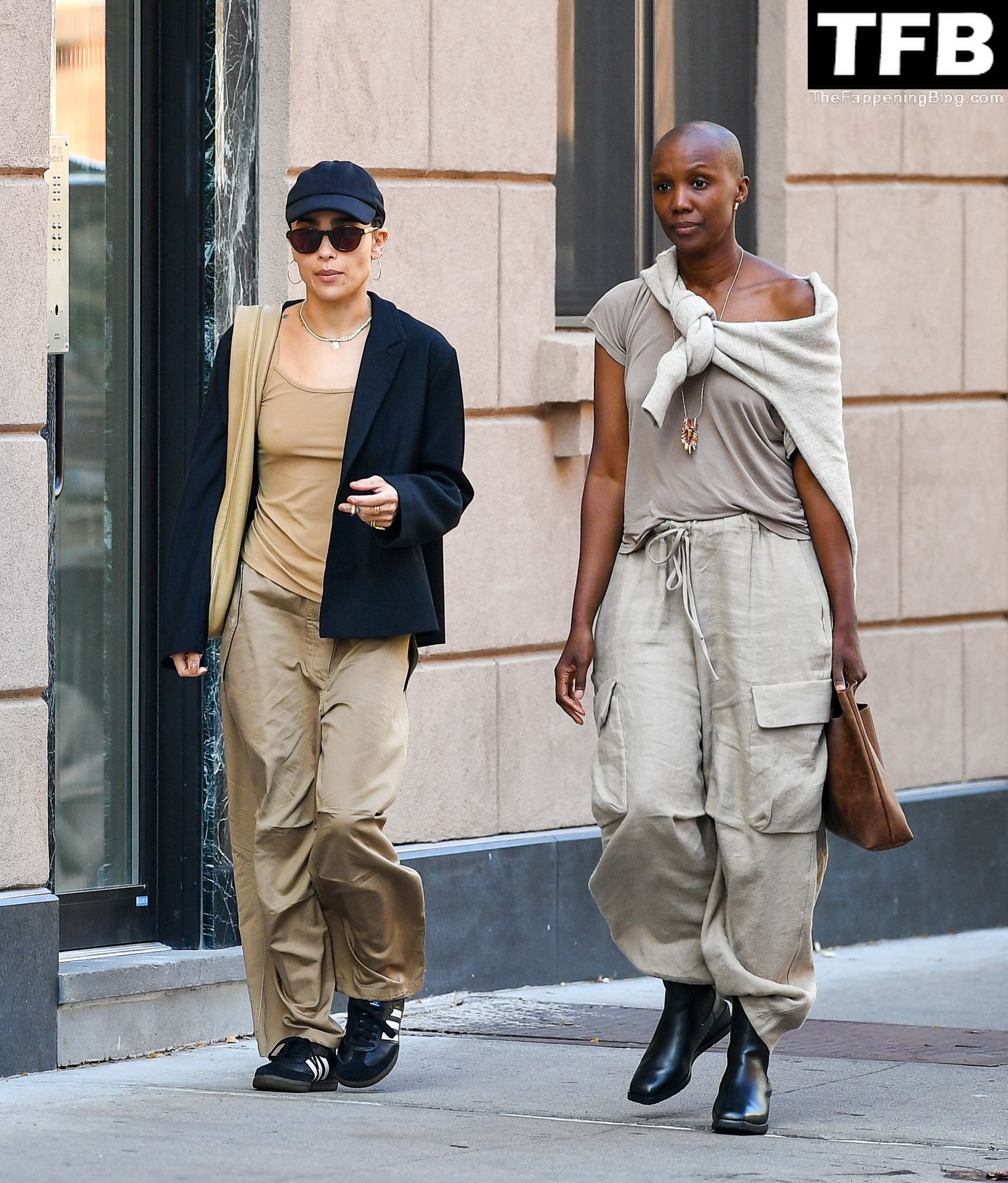 Zoe Kravitz Sexy Tits The Fappening Blog 3 - Braless Zoe Kravitz Steps Out With a Friend in NYC (13 Photos)
