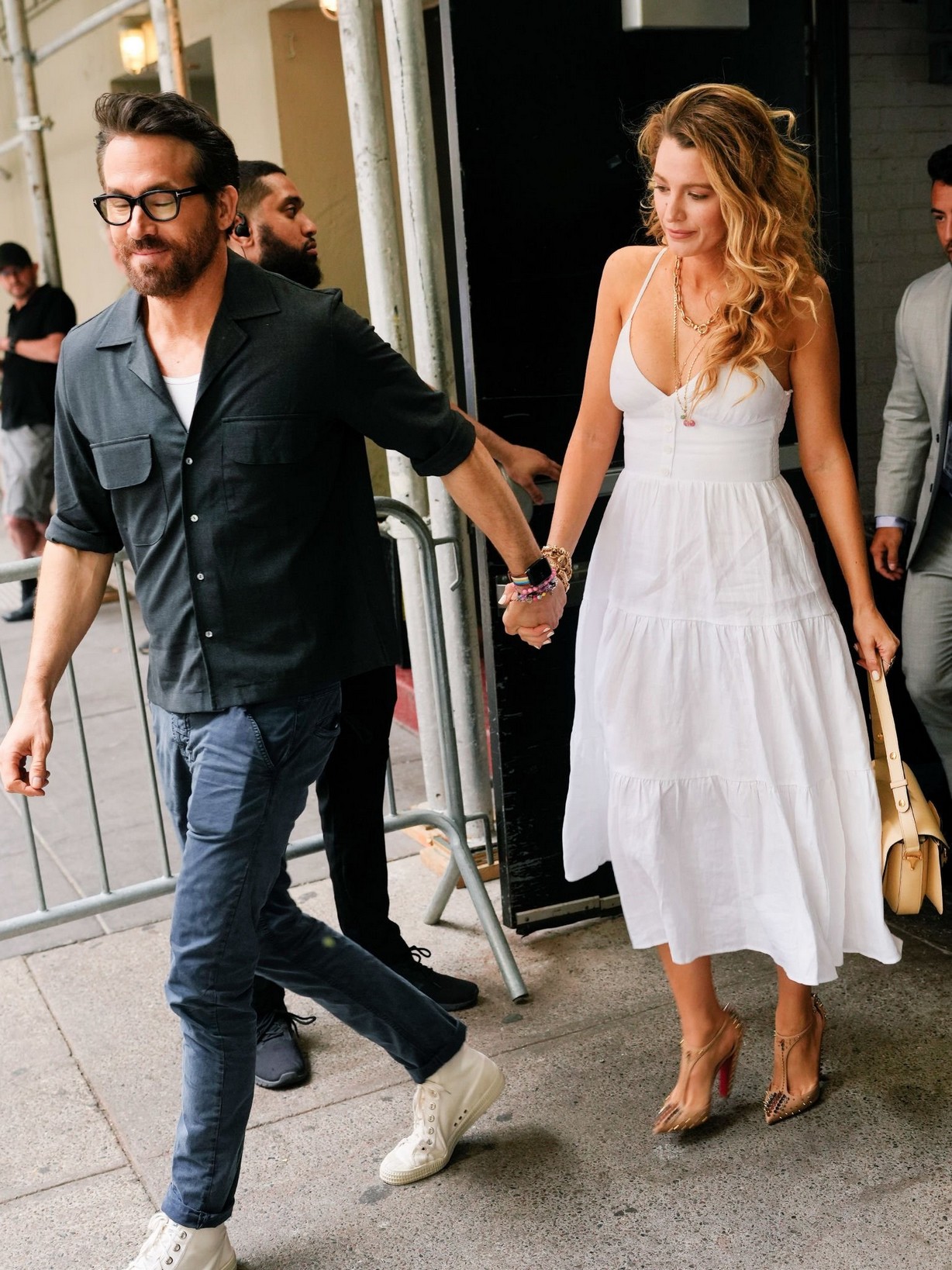 Blake Lively Cleavage TheFappening.Pro 5 - Blake Lively Sexy Out In NY (10 Photos)
