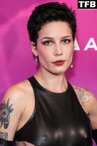 Halsey Sexy The Fappening Blog 1 1 333x500 - Halsey Shows Off Her Sexy Tits at Audacy’s 9th Annual We Can Survive Concert in LA (7 Photos)