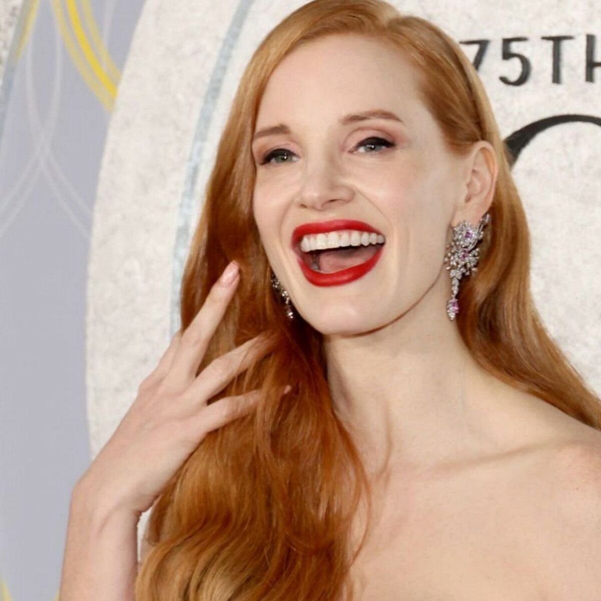 Jessica Chastain Cleavage TheFappening.Pro 16 1200x1200 - Jessica Chastain Cleavage (16 Photos)