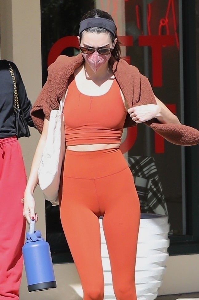 Kendall Jenner Cameltoe After Pilates TheFappening.Pro 16 - Kendall Jenner Cameltoe After Pilates (20 Photo)