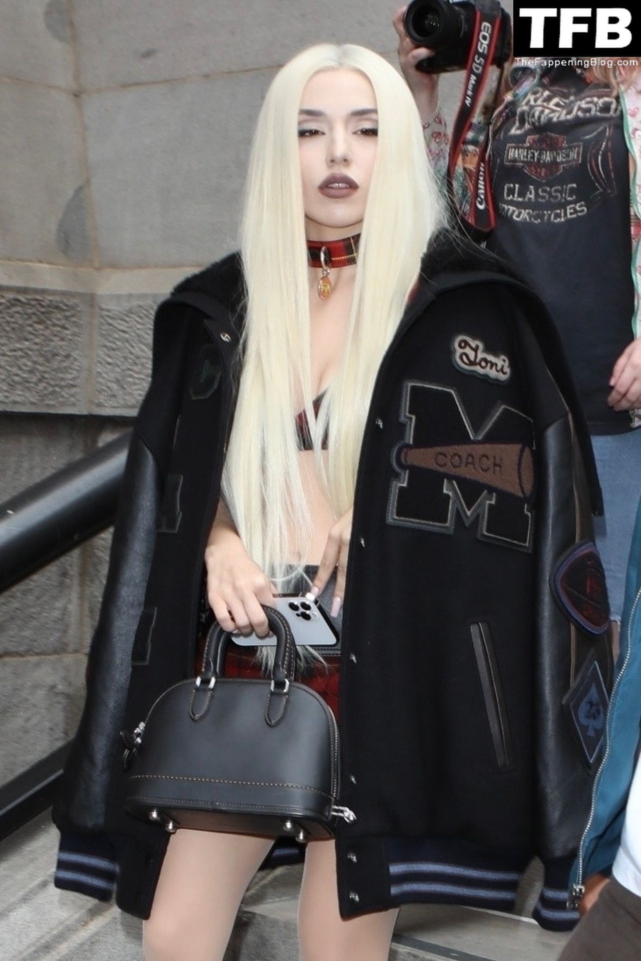1670439818 451 Ava Max Sexy The Fappening Blog 3 - Ava Max Poses Outside of the Coach Fashion Show in New York (31 Photos)