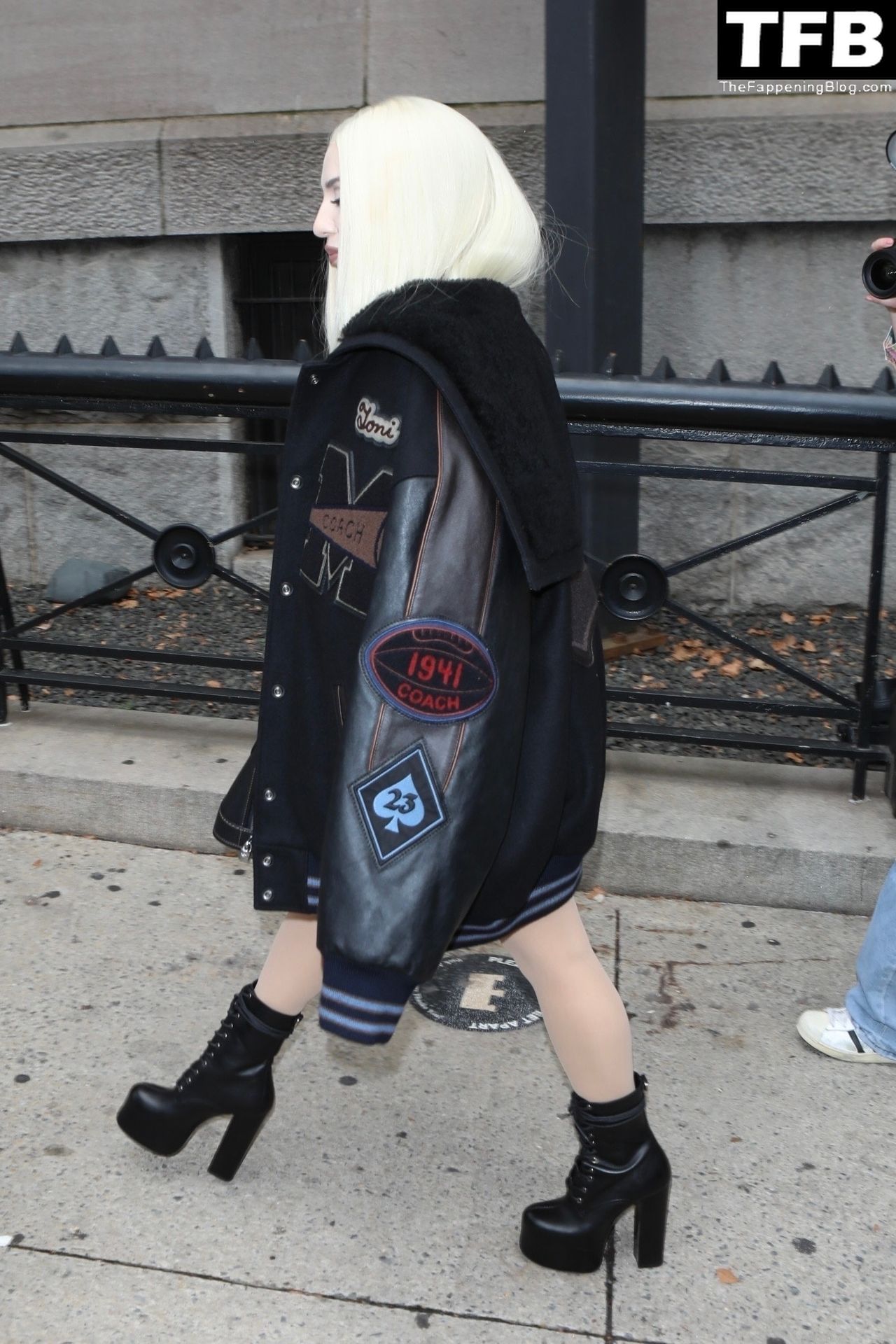 1670439821 397 Ava Max Sexy The Fappening Blog 23 - Ava Max Poses Outside of the Coach Fashion Show in New York (31 Photos)