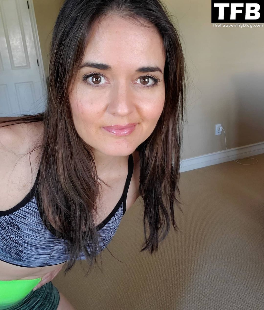 Danica McKellar Selfie TheFappeningBlog 4 - Danica McKellar Topless & Sexy Collection (39 Photos)