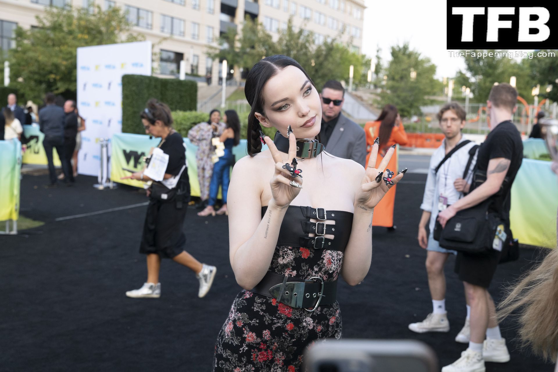 Dove Cameron Sexy The Fappening Blog 12 - Dove Cameron Flaunts Her Sexy Tits at the 2022 MTV VMAs in Newark (56 Photos)