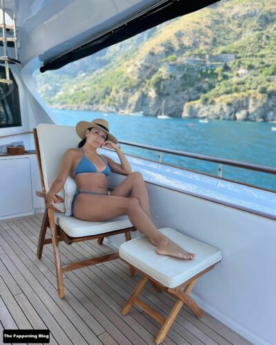 Eva Longoria Beautiful in Blue Bikini 1 thefappeningblog.com  400x500 - Eva Longoria Sexy (11 Photos)