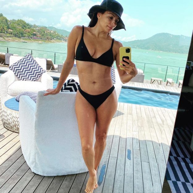 Eva Longoria Sexy In Her New Bikini TheFappening.Pro 2 624x624 - Eva Longoria Sexy In Mexico (29 Photos)