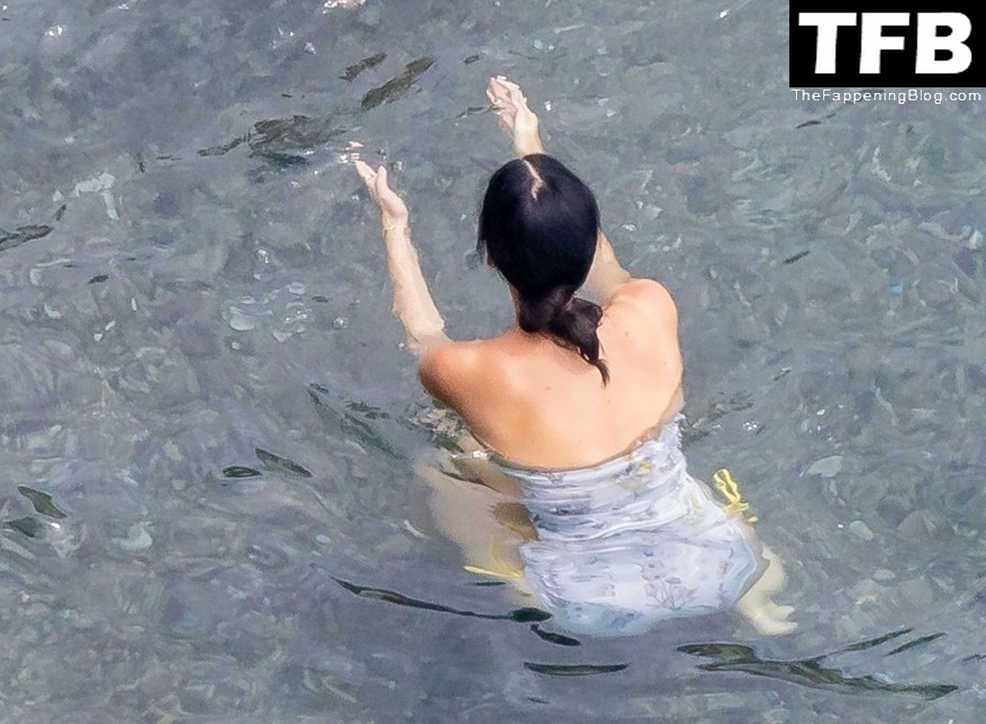 Katy Perry Sexy The Fappening Blog 14 - Katy Perry Rocks a Strapless Swimsuit While Enjoying a Beach Day with Orlando Bloom in Positano (105 Photos)