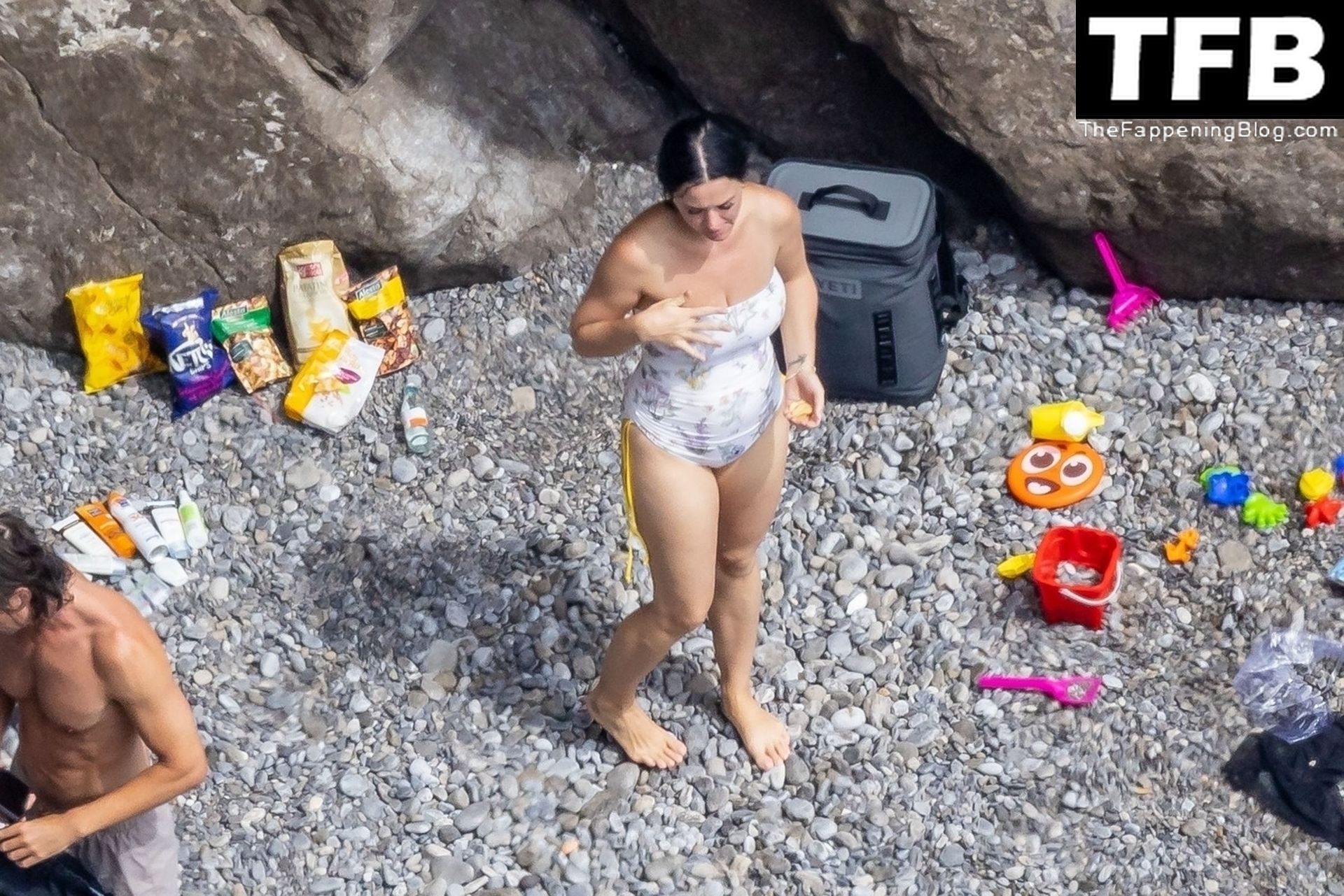 Katy Perry Sexy The Fappening Blog 52 - Katy Perry Rocks a Strapless Swimsuit While Enjoying a Beach Day with Orlando Bloom in Positano (105 Photos)