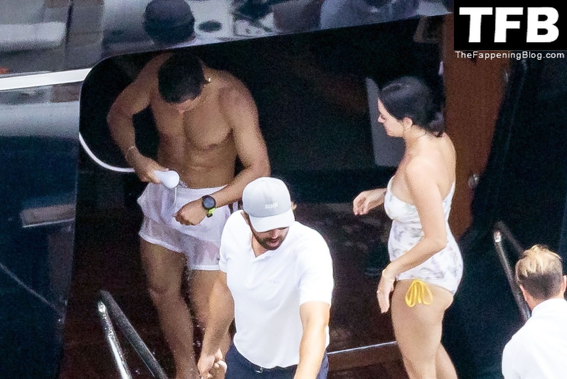 Katy Perry Sexy The Fappening Blog 91 - Katy Perry Rocks a Strapless Swimsuit While Enjoying a Beach Day with Orlando Bloom in Positano (105 Photos)