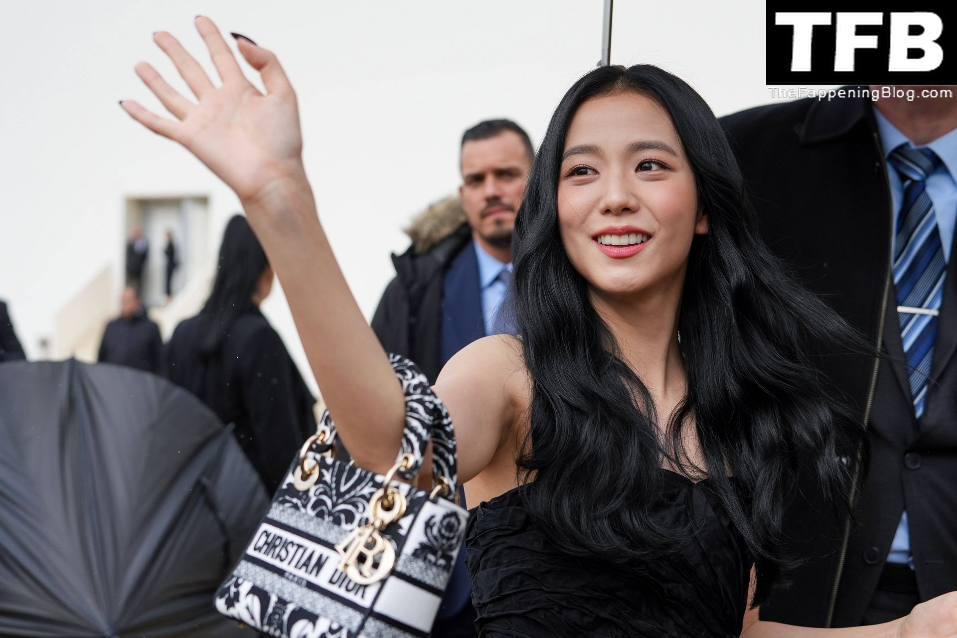 Kim Ji soo Sexy The Fappening Blog 29 - Leggy Kim Ji-soo Attends the Dior Fashion Show in Paris (39 Photos)