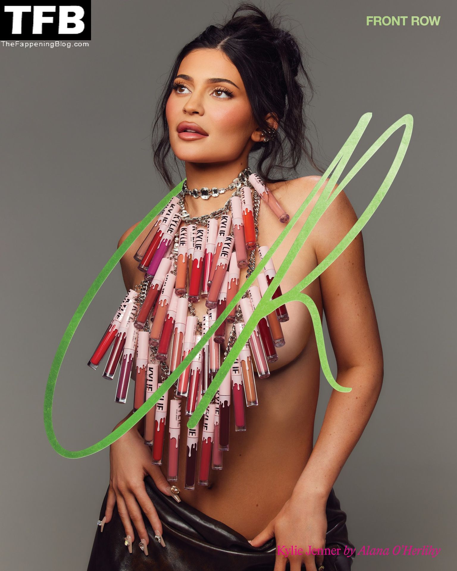 Kylie Jenner Sexy 1 1 - Kylie Jenner Sexy & Topless – CR Fashion Book (22 Photos)