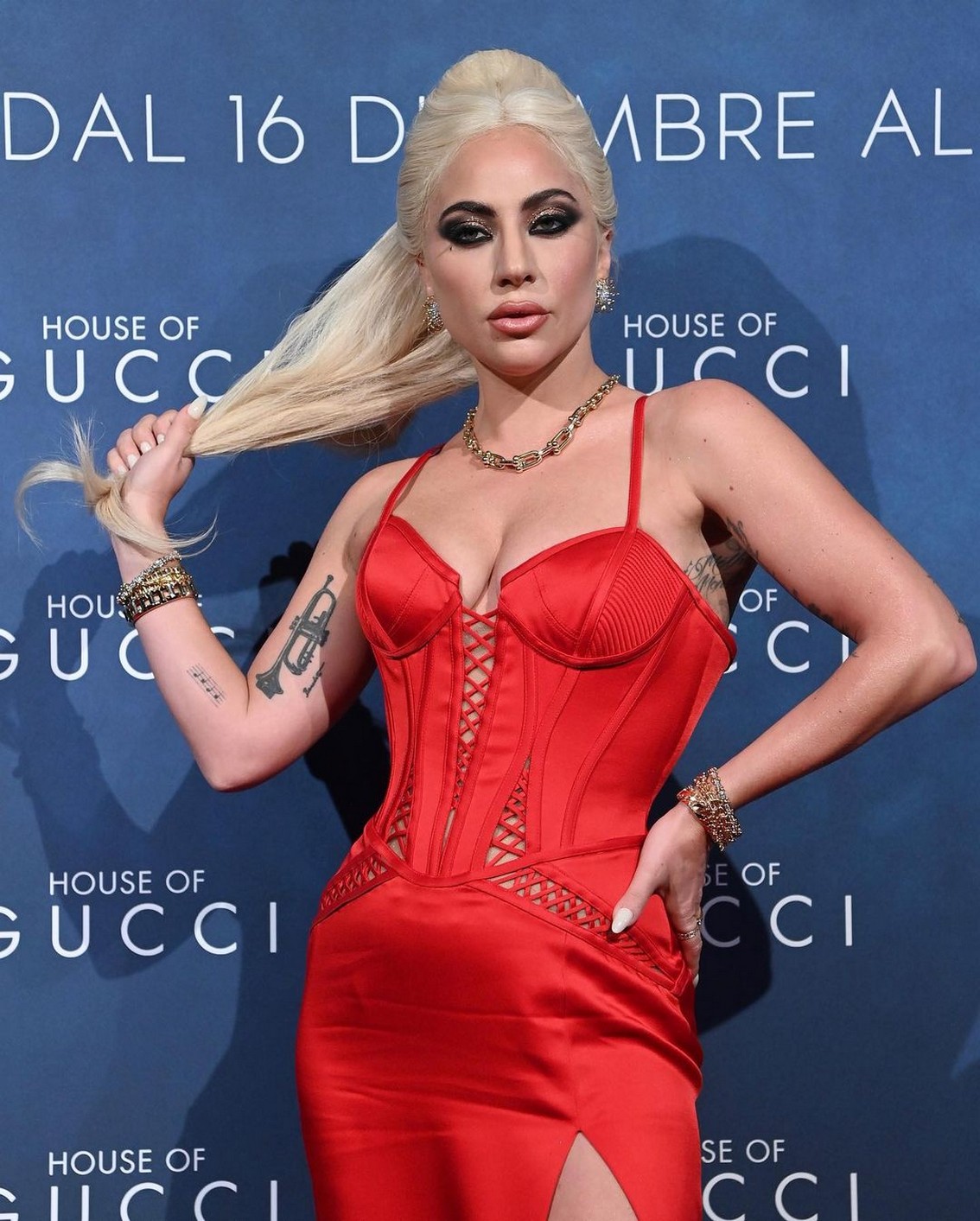 Lady Gaga Sexy TheFappening.Pro 1 - Lady Gaga Sexy In Red (6 Photos)
