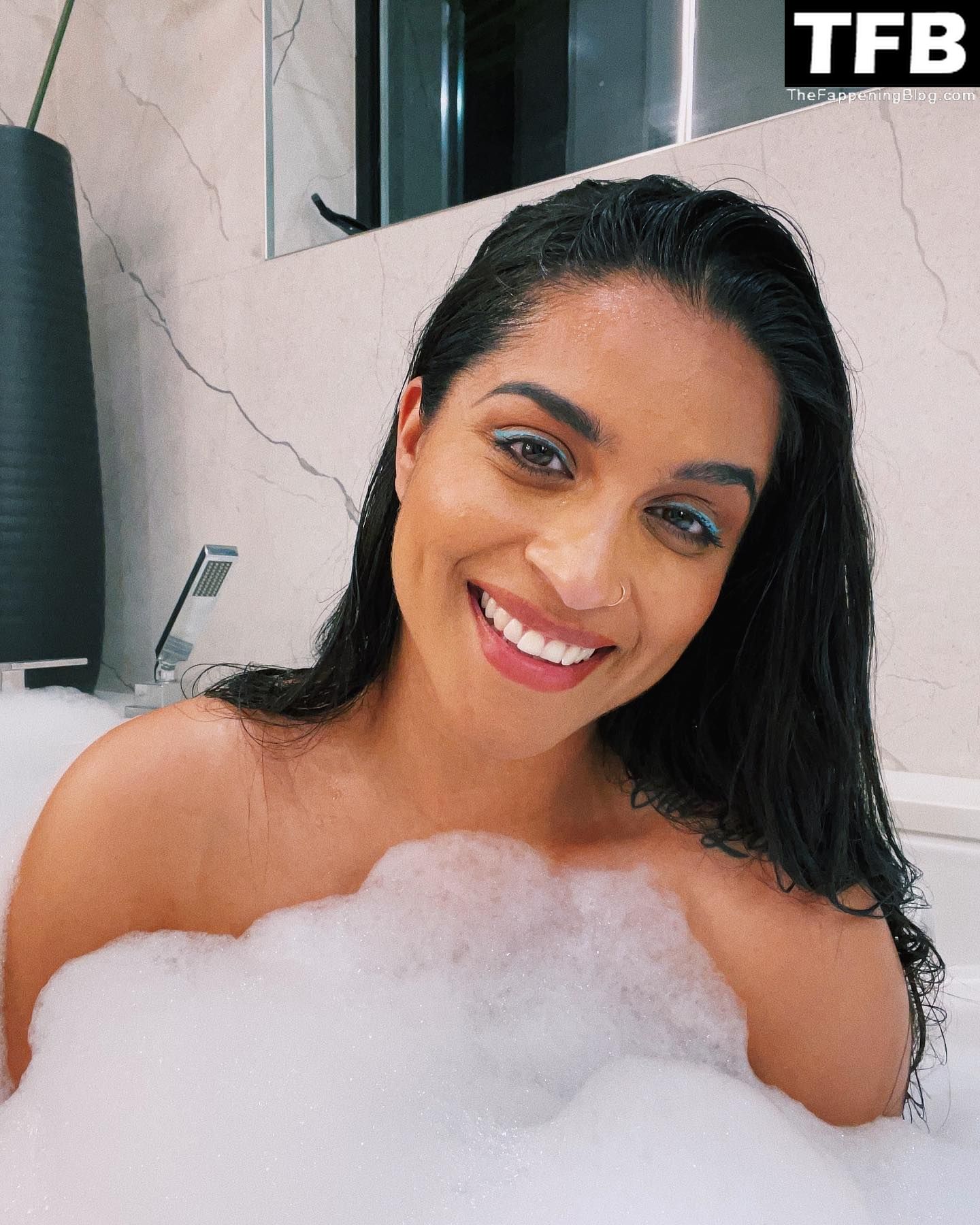 Lilly Singh Topless Sexy 11 thefappeningblog.com  - Lilly Singh Topless & Sexy Collection (89 Photos)