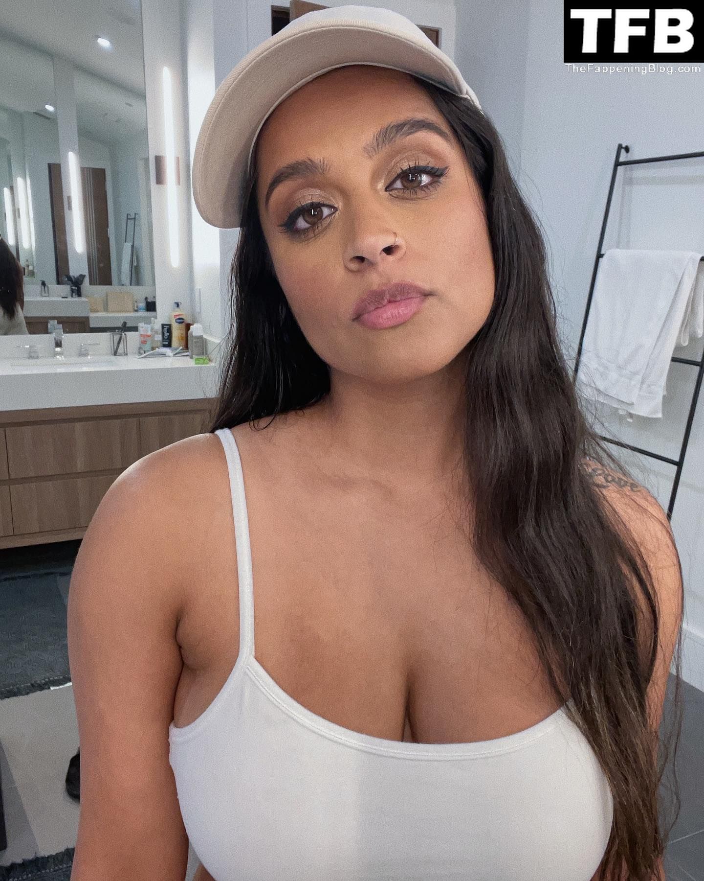 Lilly Singh Topless Sexy 32 thefappeningblog.com  - Lilly Singh Topless & Sexy Collection (89 Photos)