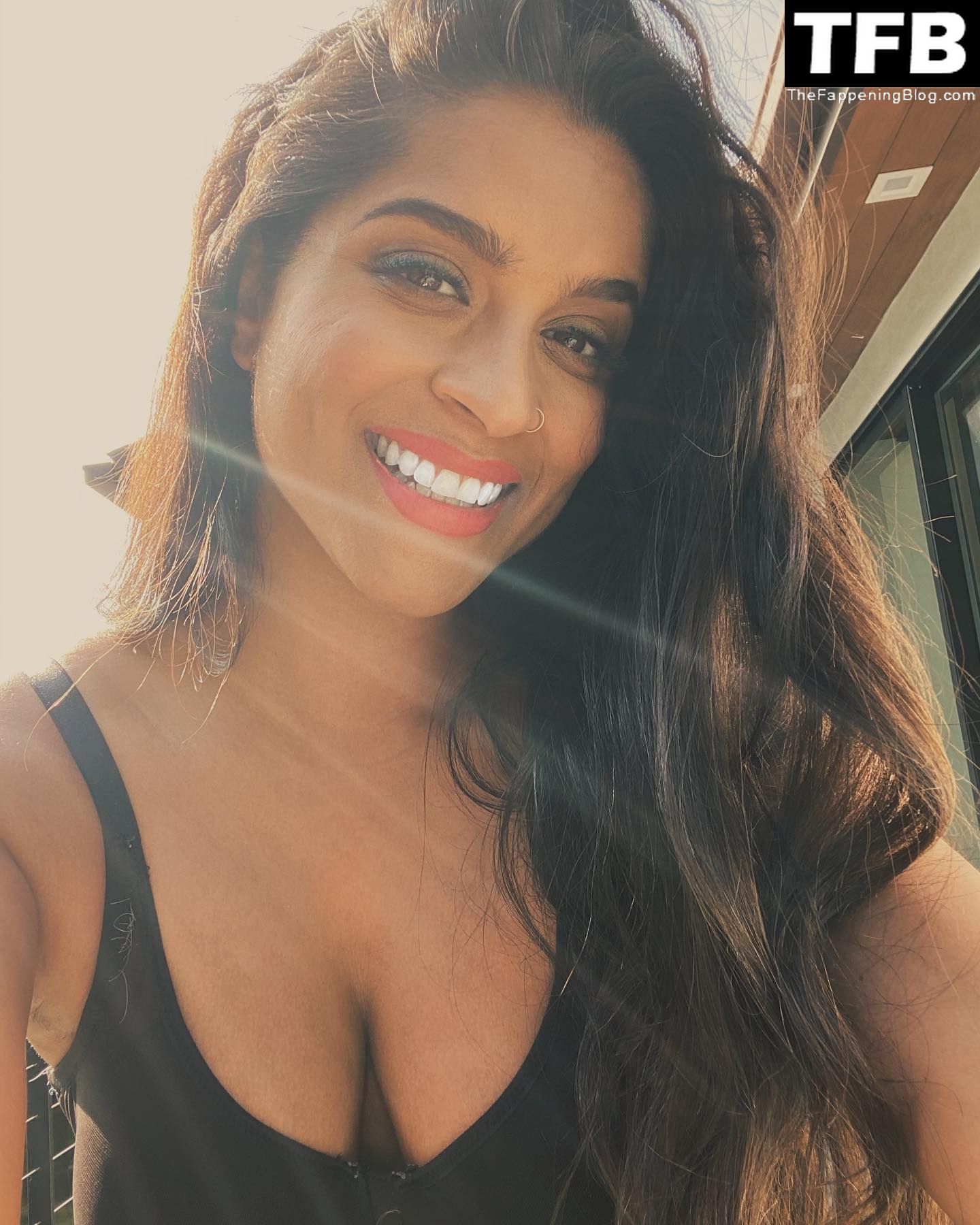 Lilly Singh Topless Sexy 8 thefappeningblog.com  - Lilly Singh Topless & Sexy Collection (89 Photos)