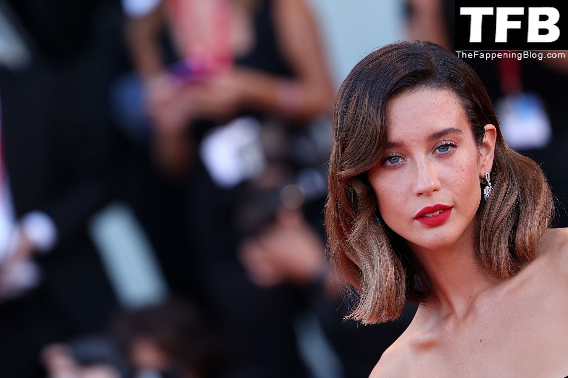 Maria Pedraza Sexy The Fappening Blog 14 - Maria Pedraza Displays Her Cleavage at the 79th Venice International Film Festival (33 Photos)