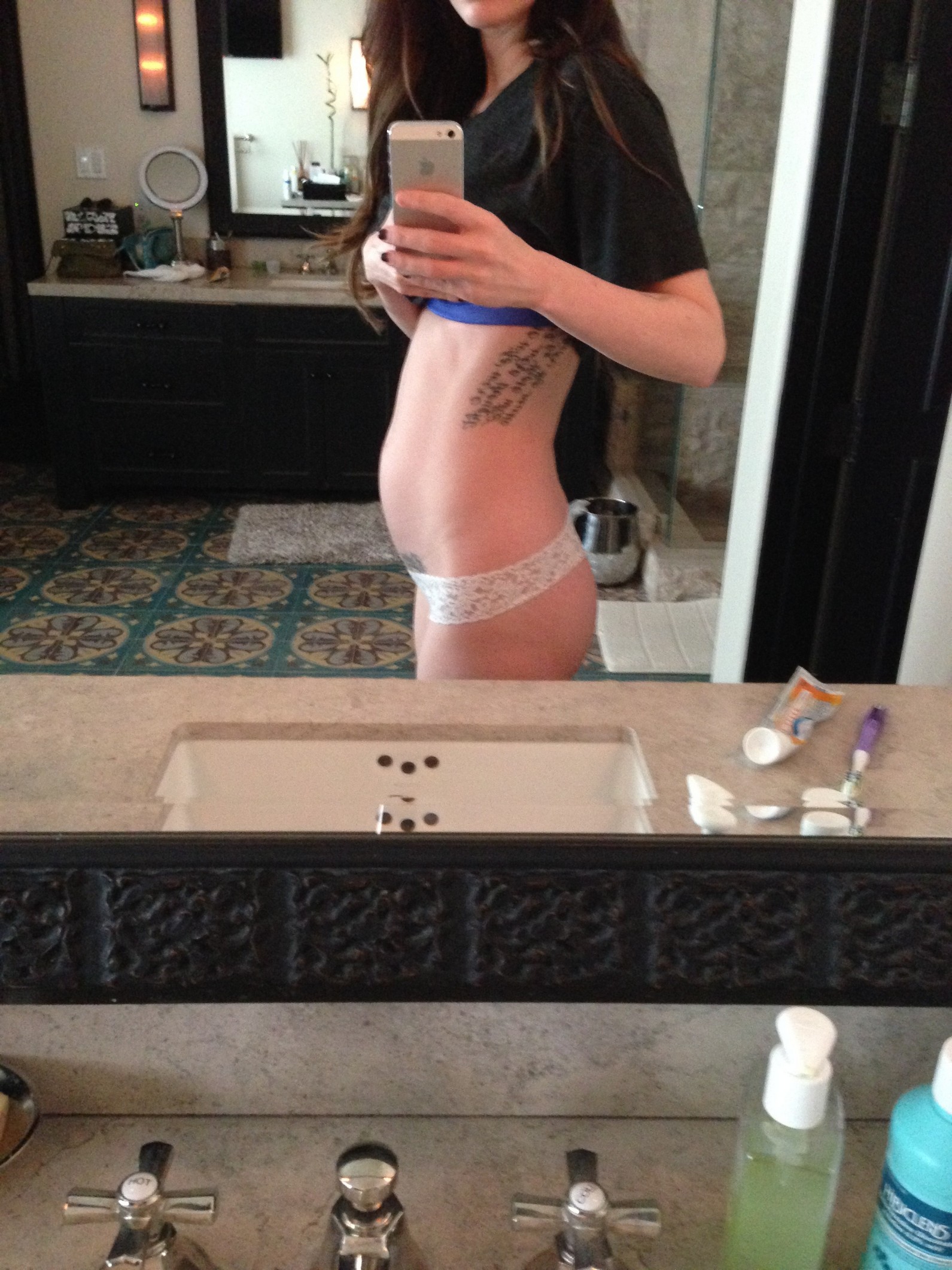 Megan Fox Leaked 1 - Megan Fox Nude Leaked (73 Photos)