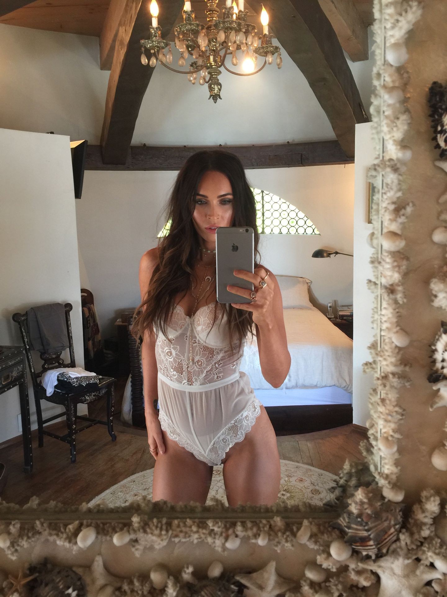 Megan Fox Leaked 17 - Megan Fox Nude Leaked (73 Photos)