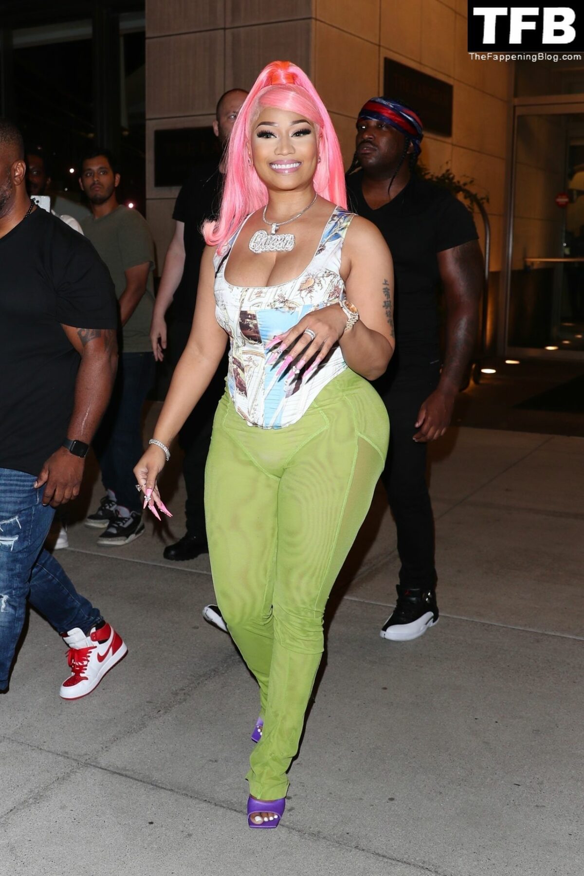 Nicki Minaj Sexy The Fappening Blog 1 1200x1800 - Nicki Minaj Checks Out of Her Hotel After Her Epic Night at the MTV VMA’s in NYC (38 Photos)