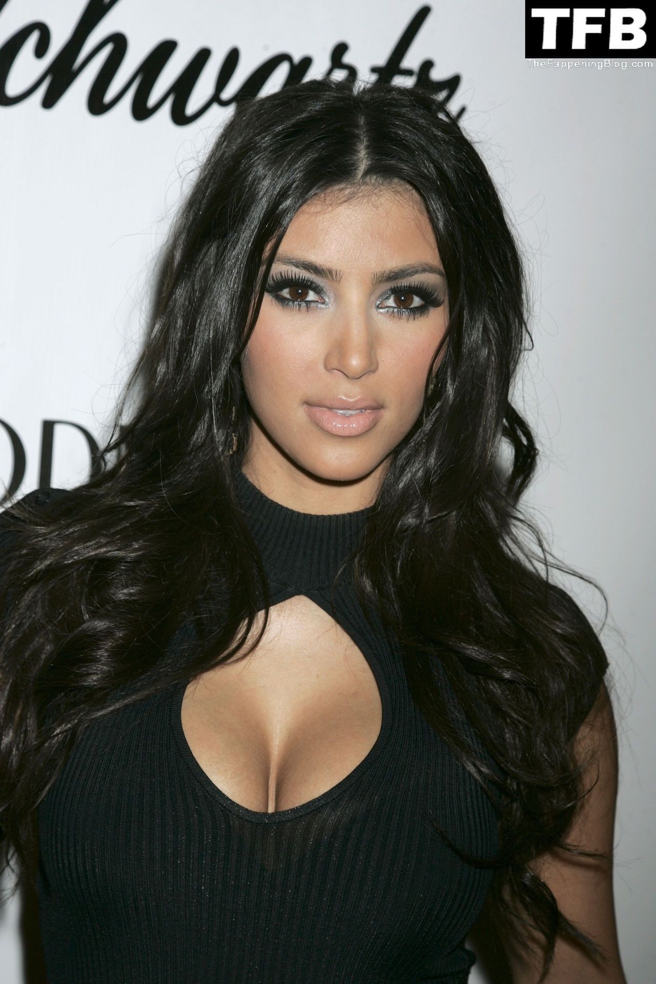 kim kardashian 4 thefappeningblog.com  - Kim Kardashian Nude & Sexy Collection – Part 4 (150 Photos)
