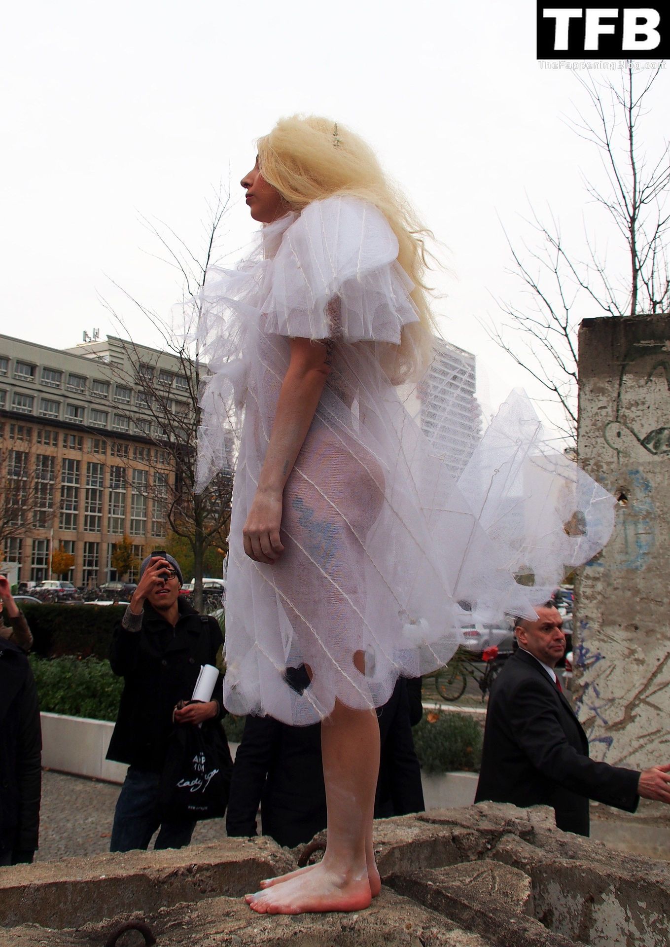 lady gaga 81 thefappeningblog.com  - Lady Gaga Nude & Sexy Collection – Part 2 (150 Photos)