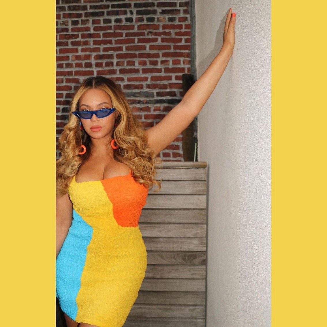 Beyonce Sexy Dress By Mara Hoffman TheFappening.Pro 1 - Beyonce Hot In A Little Dress (4 Photos)