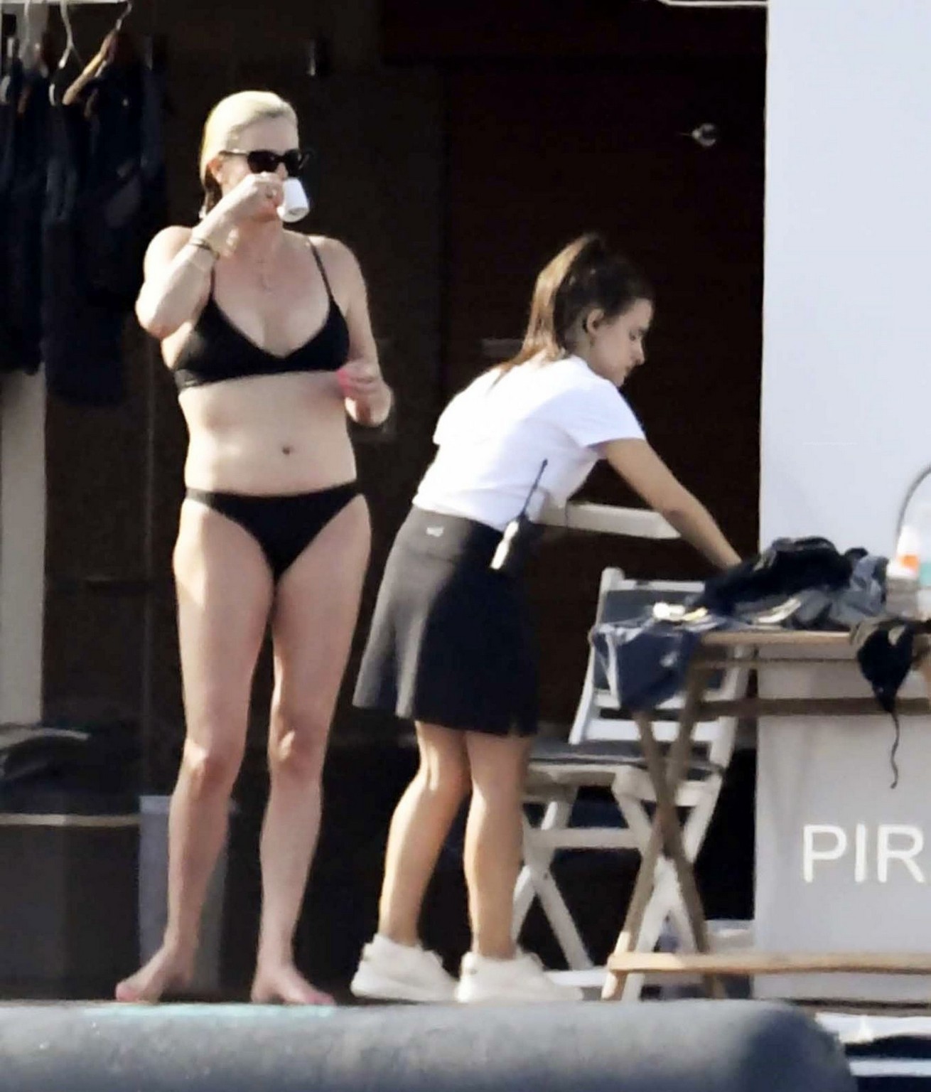 Charlize Theron Sexy Bikini TheFappening.Pro 21 - Charlize Theron In A Bikini On A Yacht (32 Photos)