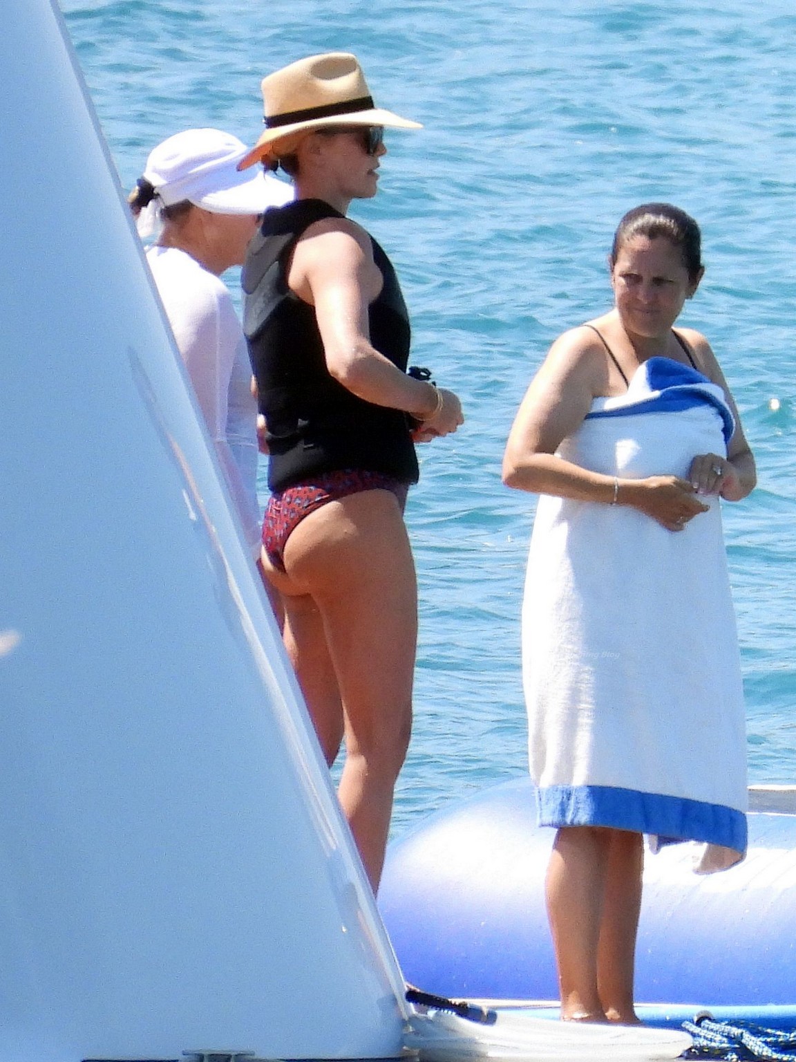 Charlize Theron Sexy Bikini TheFappening.Pro 3 - Charlize Theron In A Bikini On A Yacht (32 Photos)