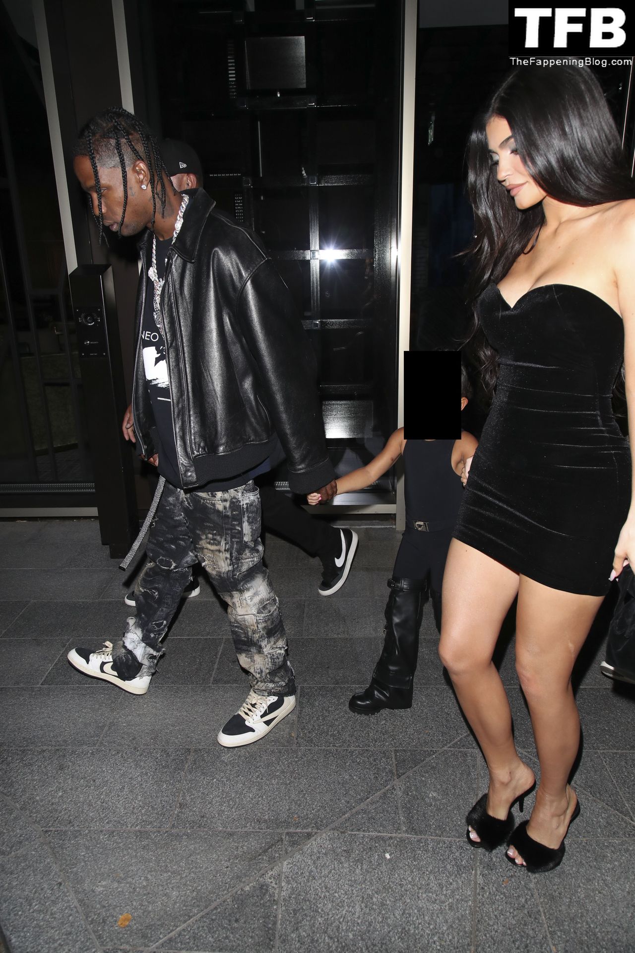 Kylie Jenner Sexy The Fappening Blog 21 - Kylie Jenner Steps Out For Dinner at Nobu London (26 Photos)
