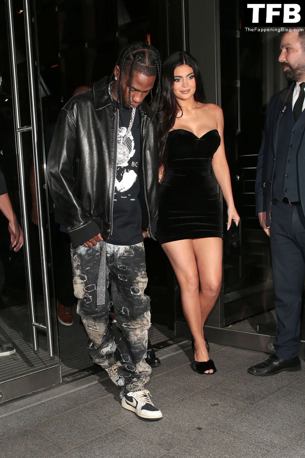 Kylie Jenner Sexy The Fappening Blog 7 - Kylie Jenner Steps Out For Dinner at Nobu London (26 Photos)