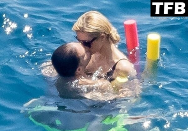 Paris Hilton Sexy The Fappening Blog 1 1 600x420 - Paris Hilton & Carter Reum Sizzle in the Hot Italian Sunshine (77 Photos)