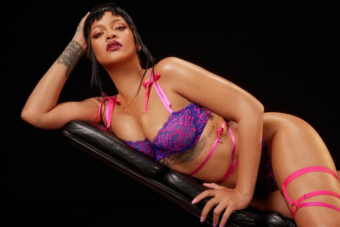 Rihanna Hot In Savage X Fenty Lingerie With Satin Ties TheFappening.Pro 1 - Rihanna’s New Savage X Fenty Lingerie (2 Photos)