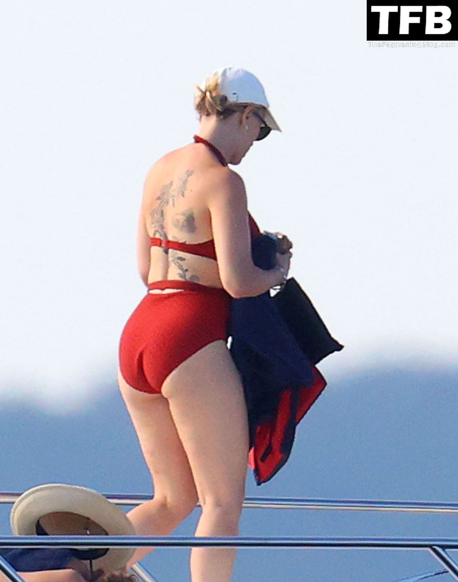 Scarlett Johansson Sexy The Fappening Blog 2 - Scarlett Johansson Hits the Ocean in a Red Bikini in East Hampton (97 Photos)