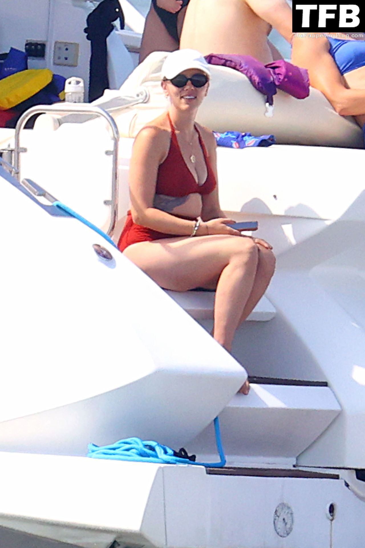 Scarlett Johansson Sexy The Fappening Blog 24 - Scarlett Johansson Hits the Ocean in a Red Bikini in East Hampton (97 Photos)