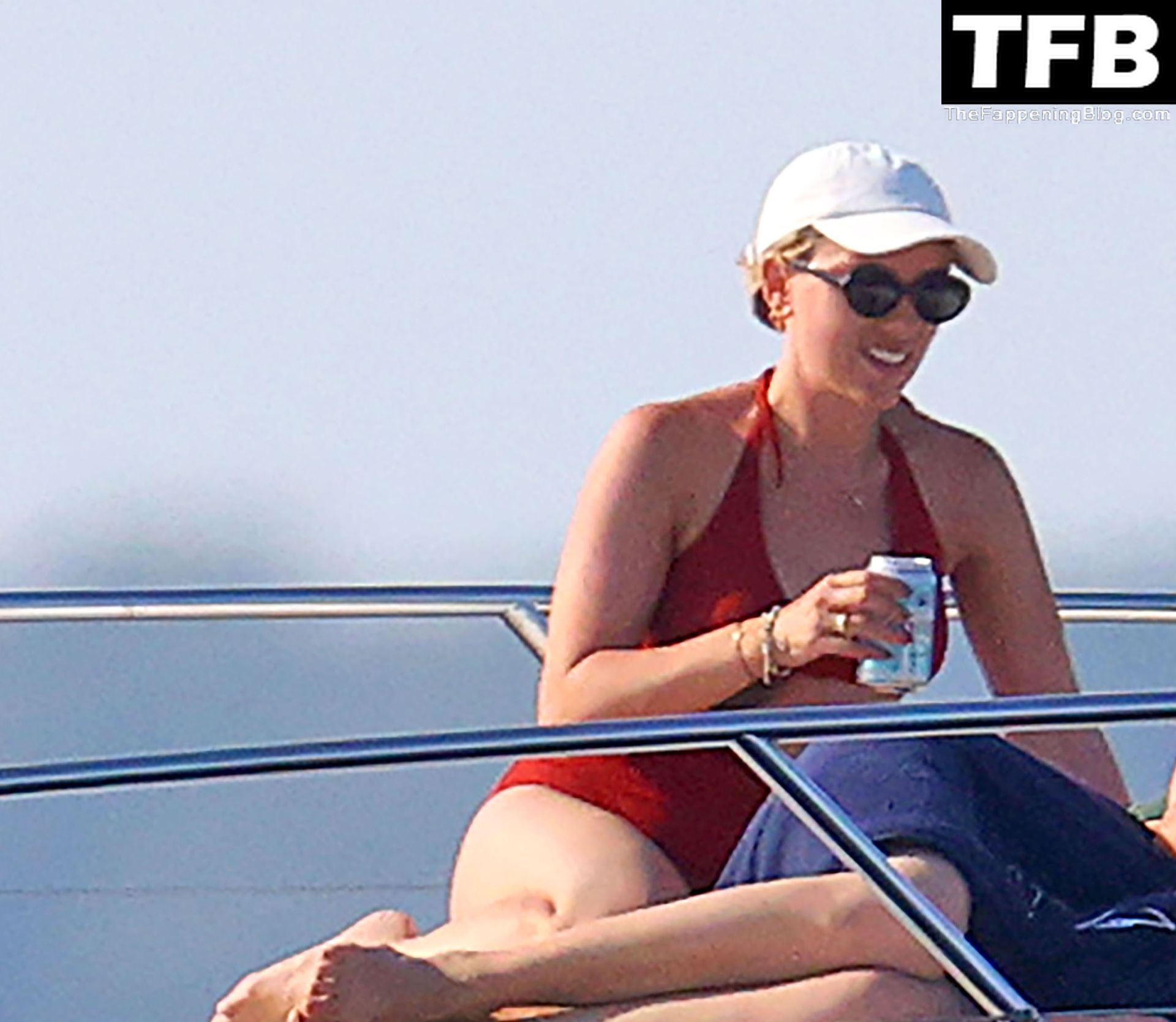 Scarlett Johansson Sexy The Fappening Blog 91 - Scarlett Johansson Hits the Ocean in a Red Bikini in East Hampton (97 Photos)
