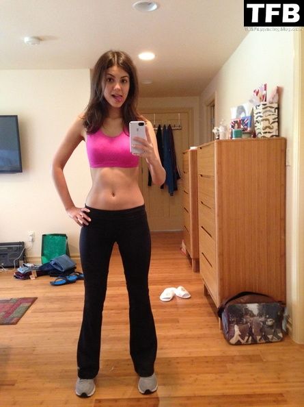 Victoria Justice 11 thefappeningblog.com  - Victoria Justice Nude Leaked The Fappening & Sexy Collection (154 Photos)