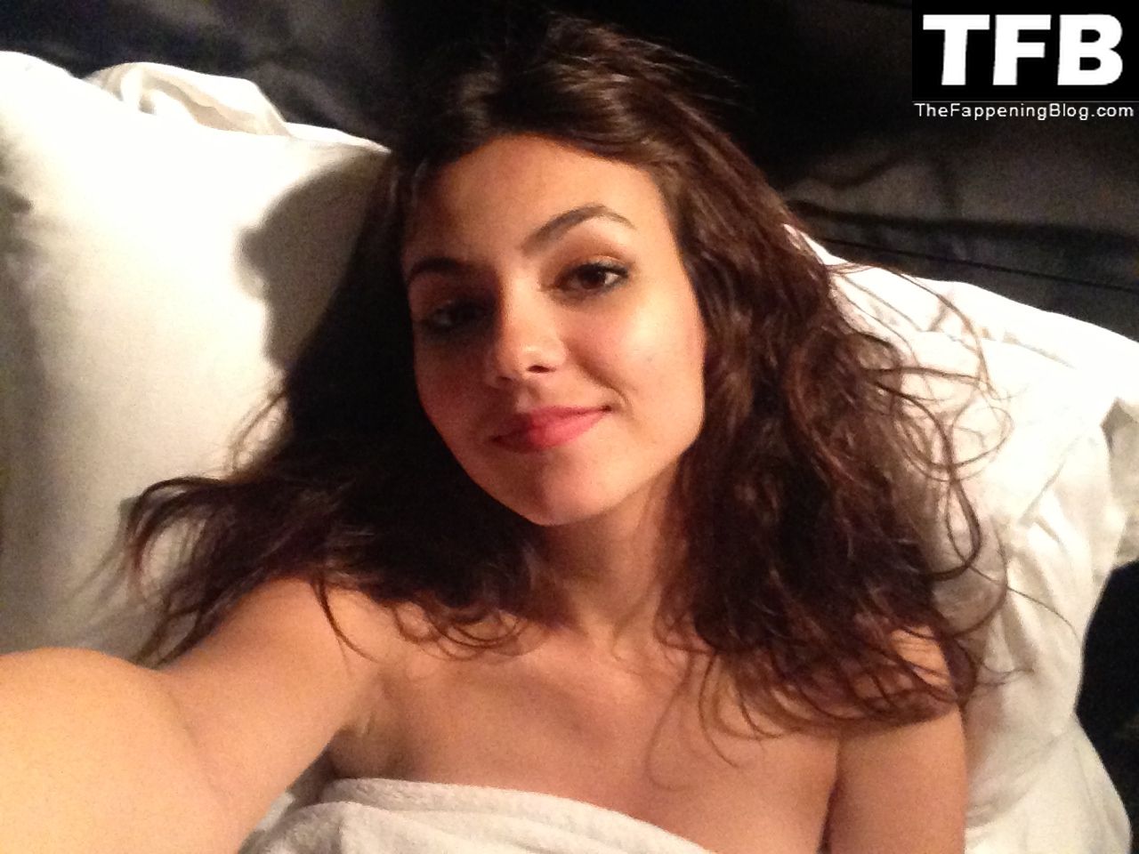 Victoria Justice 12 thefappeningblog.com  - Victoria Justice Nude Leaked The Fappening & Sexy Collection (154 Photos)