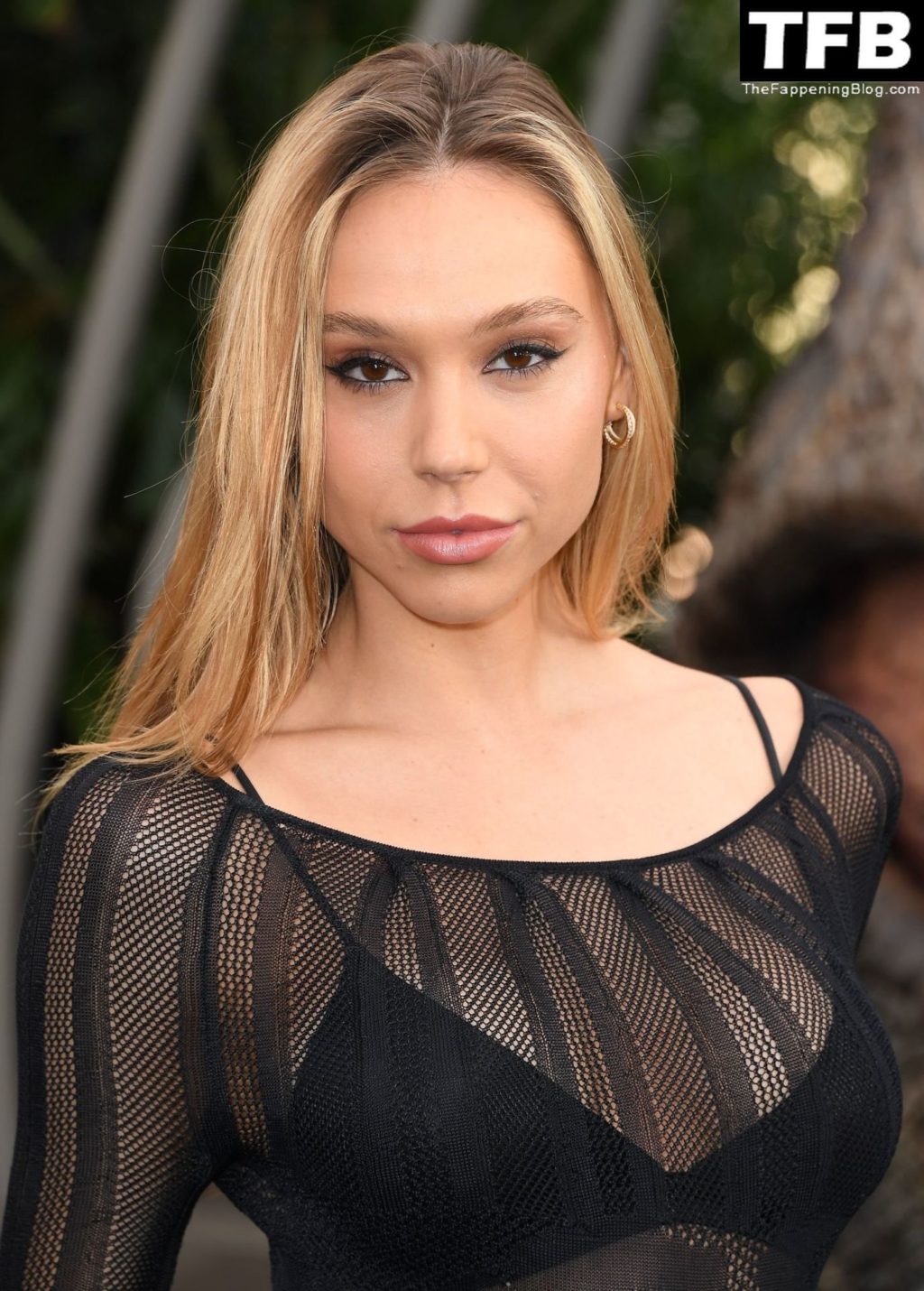 Alexis Ren Sexy The Fappening Blog 14 1024x1430 - Alexis Ren Displays Her Slender Figure in a See-Through Dress at the “Jurassic World: Dominion” Premiere (41 Photos)