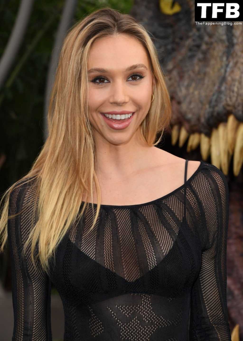 Alexis Ren Sexy The Fappening Blog 17 1024x1440 - Alexis Ren Displays Her Slender Figure in a See-Through Dress at the “Jurassic World: Dominion” Premiere (41 Photos)