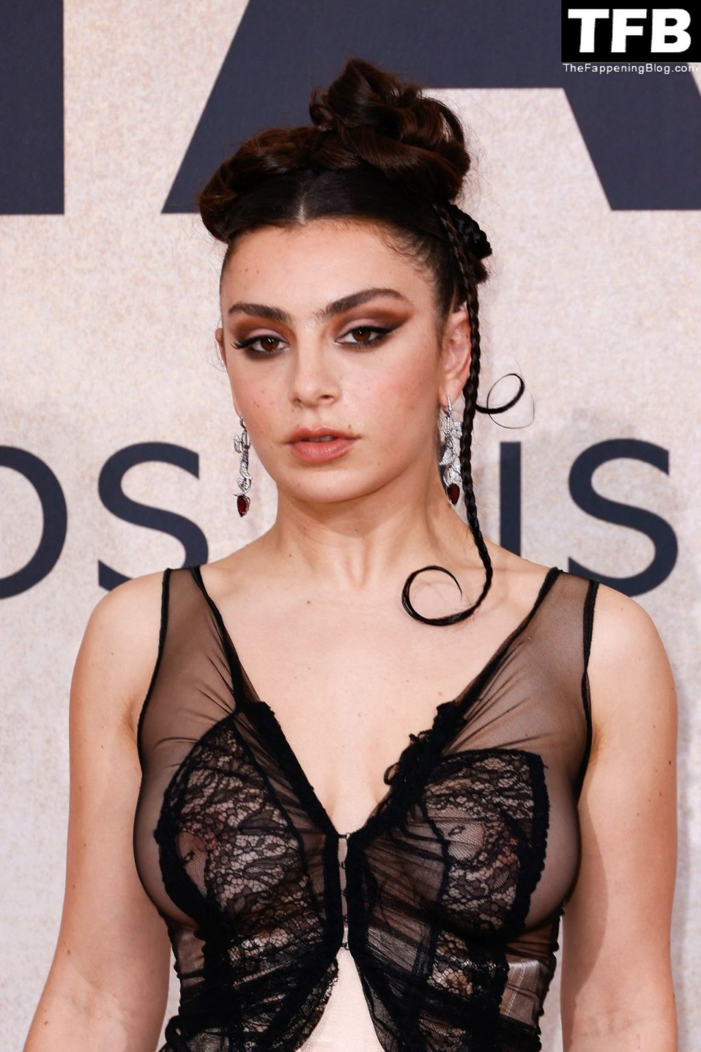 Charli XCX See Through Nude The Fappening Blog 33 1024x1536 - Charli XCX Flashes Her Nude Tits at the amfAR Gala Cannes 2022 in Cap d’Antibes (70 Photos)