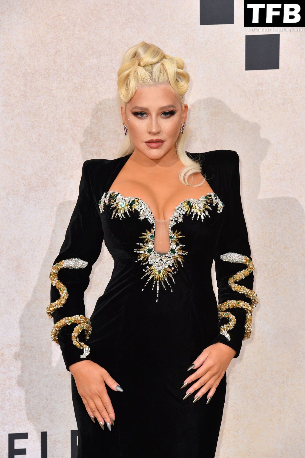 Christina Aguilera Sexy The Fappening Blog 26 1024x1536 - Christina Aguilera Displays Nice Cleavage at the amfAR Gala Cannes 2022 in Cap d’Antibes (79 Photos)